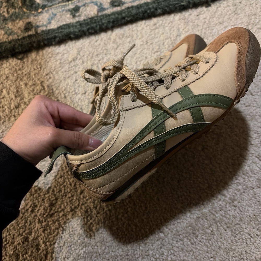 Onitsuka Tiger by Asics Men’s Beige & Green Low-Top Sneakers - Picture 2 of 4
